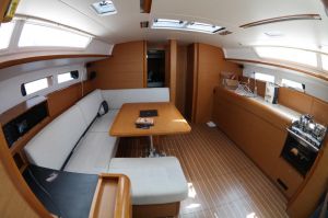 Sun Odyssey 469
