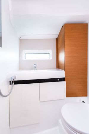 Sun Odyssey 490