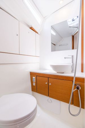 Jeanneau 54