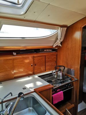 Sun Odyssey 35
