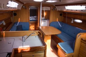 Bavaria 38 cruiser