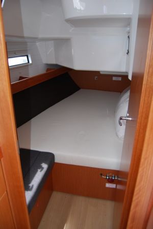 Bavaria Cruiser 37