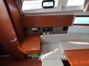 Oceanis 35.1