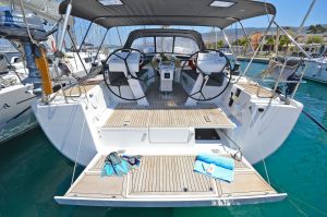 Hanse 505