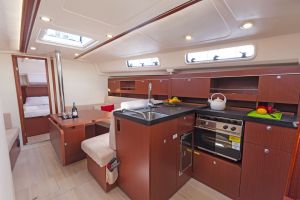 Hanse 385