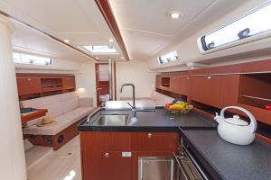 Hanse 385