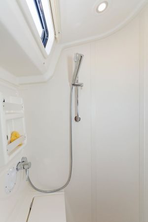 Hanse 385