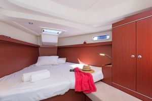 Hanse 385