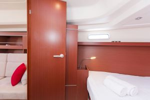 Hanse 385