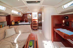 Hanse 418