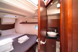 Hanse 418
