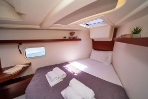 Hanse 418