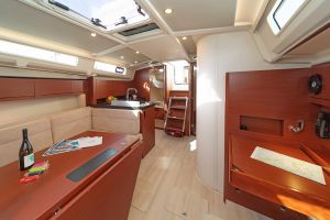 Hanse 418