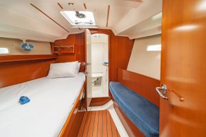 Oceanis 393