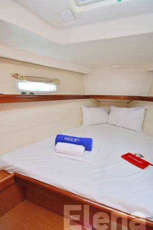 Oceanis 43