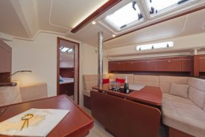 Hanse 415