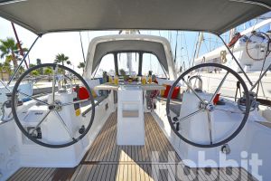 Oceanis 35