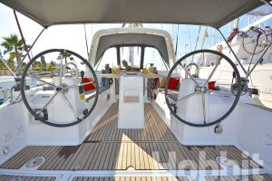 Oceanis 35