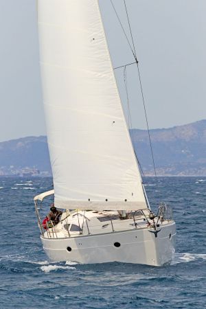 Sun Odyssey 349