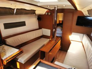 Sun Odyssey 349