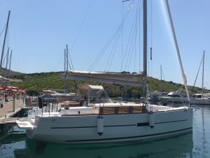 Dufour 310 GL