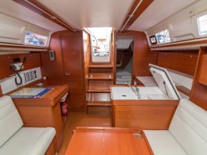 Dufour 335 GL
