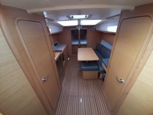 Dufour 382