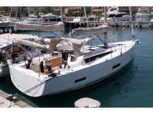 Dufour 390 GL
