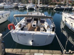 Dufour 430 GL