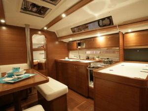 Dufour 405