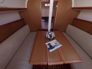 Sun Odyssey 30i