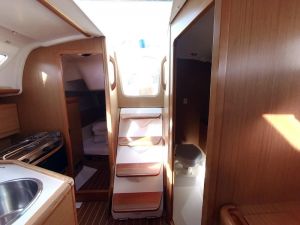 Sun Odyssey 30i