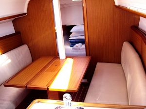 Sun Odyssey 30i