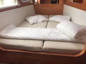 Lagoon 440