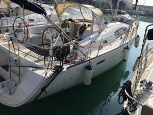 Oceanis 43