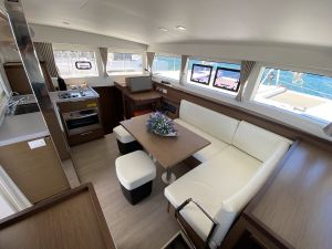 Lagoon 40