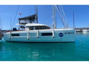 Lagoon 40