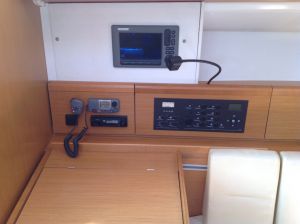 Sun Odyssey 42i