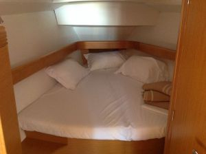 Sun Odyssey 42i