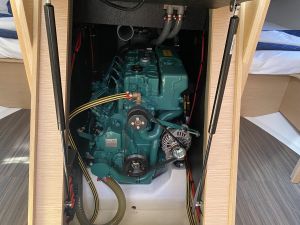 Dufour 390 GL
