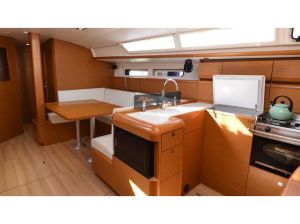 Sun Odyssey 439