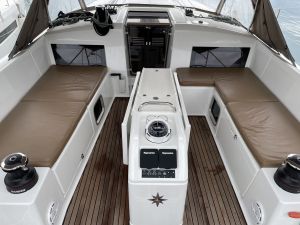 Sun Odyssey 490