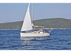 Sun Odyssey 33i