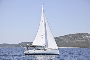 Sun Odyssey 349