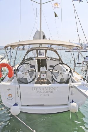 Sun Odyssey 349