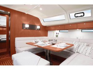 Bavaria Cruiser 51