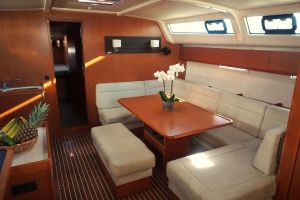 Bavaria Cruiser 51