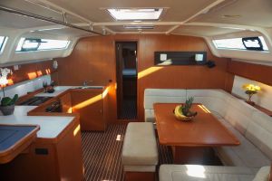 Bavaria Cruiser 51