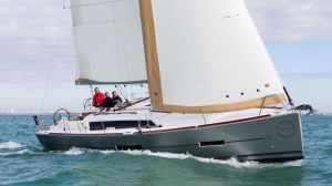 Dufour 382