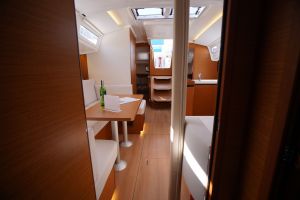 Sun Odyssey 410